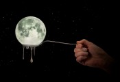 Spoon and a dripping Moon 