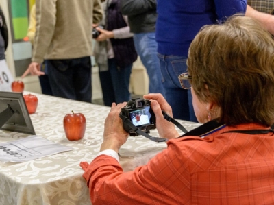 2017-03_Event_Charlie-Batchelder_0178-768x575