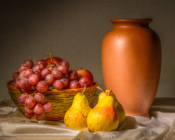 2016-11_DigitalA5_Charlie-Batchelder_Fruit-Basket-and-Urn