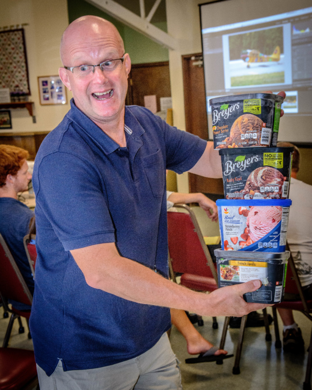 2016-09_Event_Charlie-Batchelder_Mark-and-a-tower-of-ice-cream